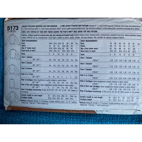 Simplicity sewing pattern  5173  top long sleeve vest - Picture 3 of 5